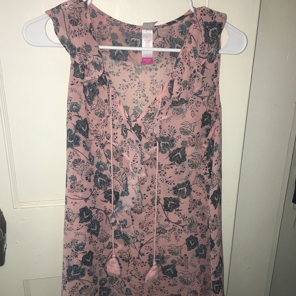 Shirts - Picture 1 of 4